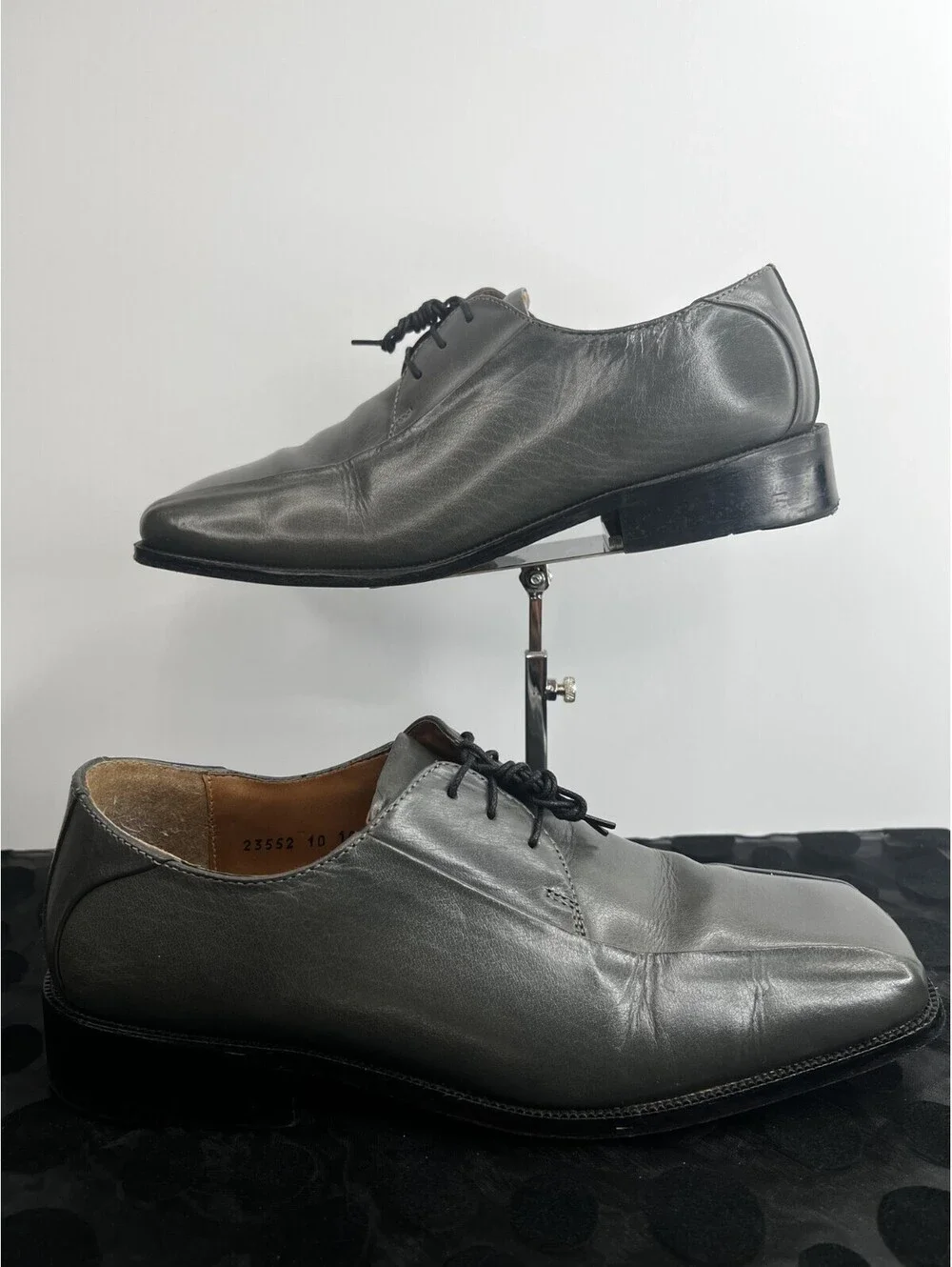 Stacy Adams Mens 10.5 M Pewter Gray Leather Square Toe Lace Up Dress Shoes